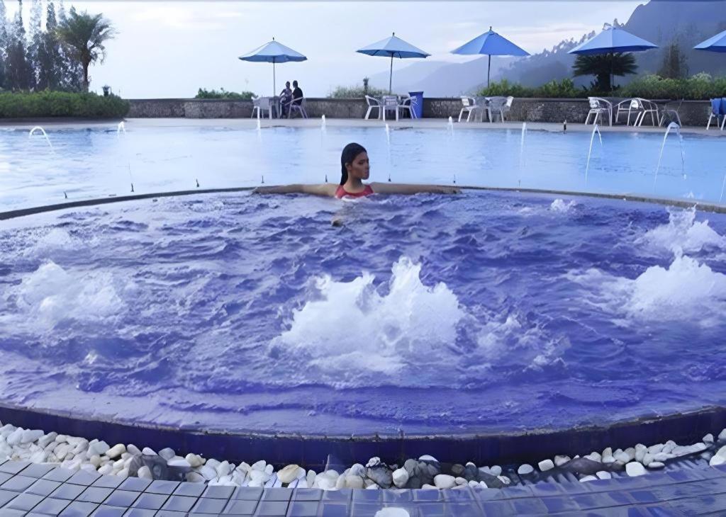Hotel Niagara Parapat Exteriér fotografie